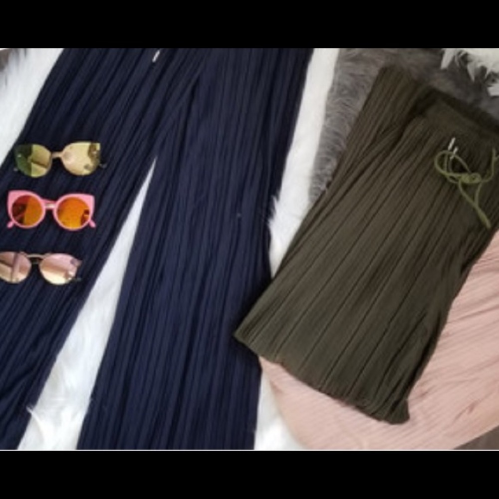 Silky flares one size in blue and hunter green